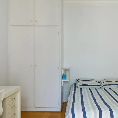 Apartment Vintage 3bd Parisian Apartment-vaugirard