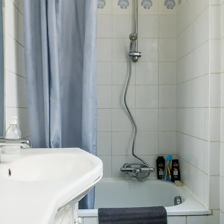 Apartment Vintage 3bd Parisian Apartment-vaugirard Paris