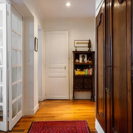 Apartment Vintage 3bd Parisian Apartment-vaugirard *