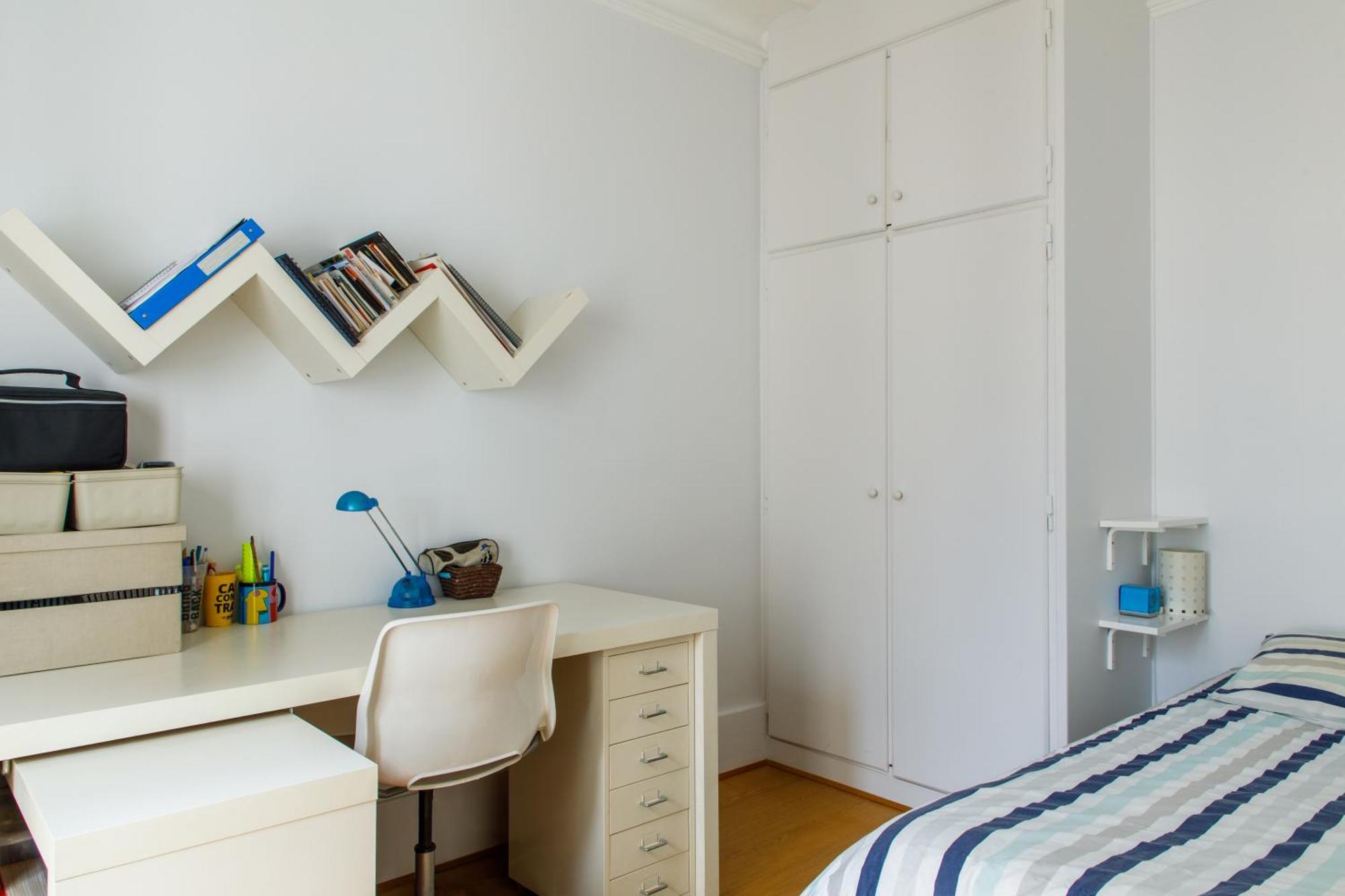 Apartment Vintage 3bd Parisian Apartment-vaugirard *