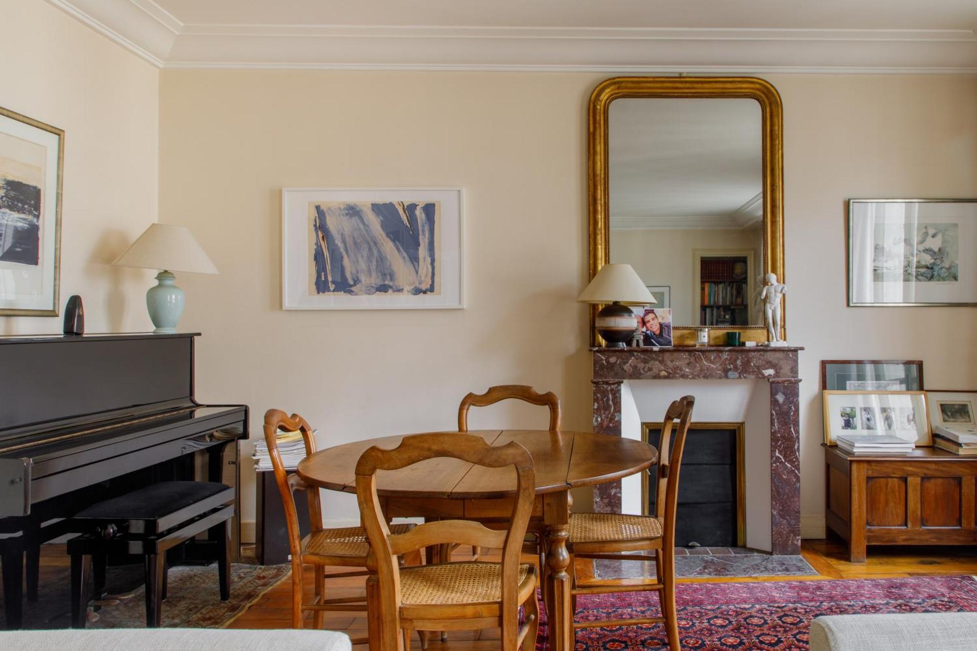 Vintage 3bd Parisian Apartment-vaugirard * Paris