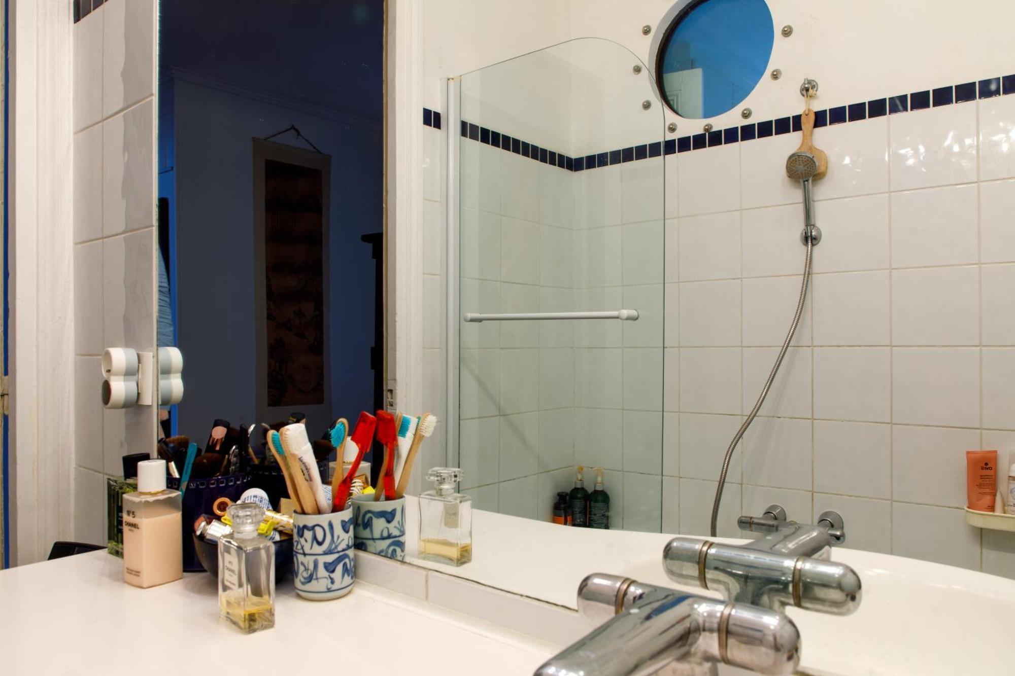 Vintage 3bd Parisian Apartment-vaugirard Paris