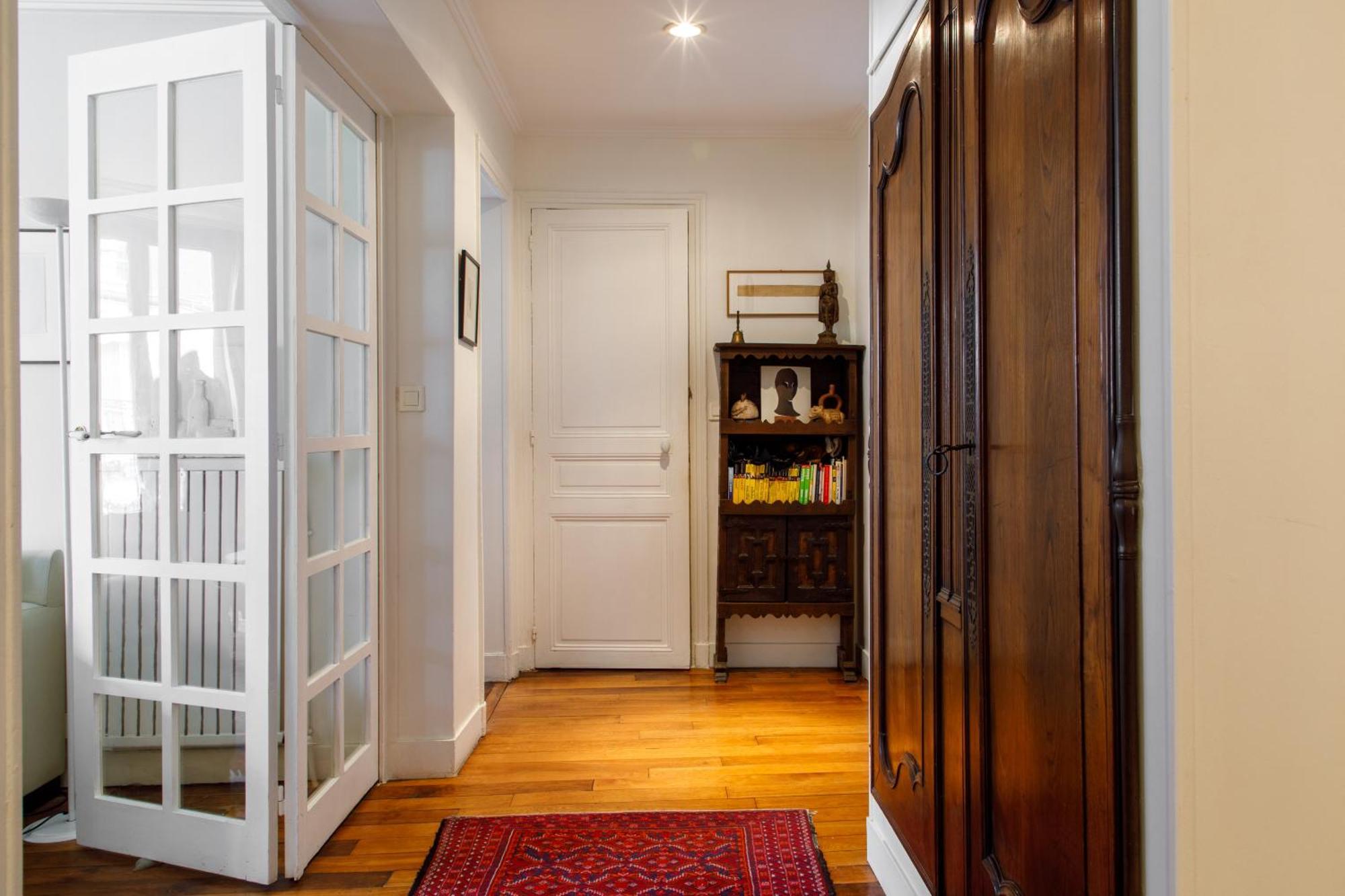 Apartment Vintage 3bd Parisian Apartment-vaugirard *